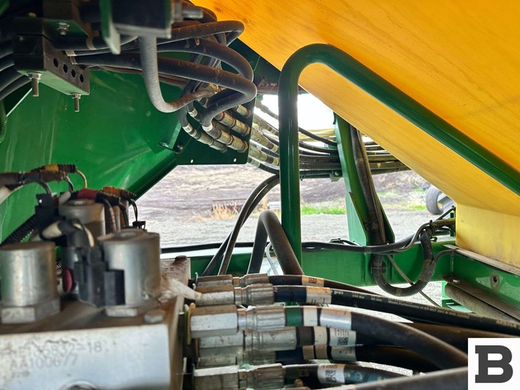 john-deere-1910-image-26