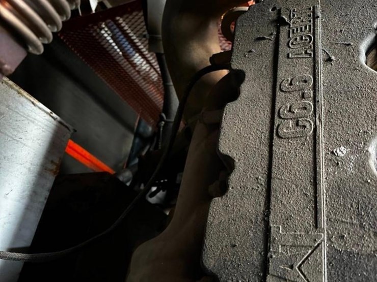 2007-caterpillar-c6.6-image-11