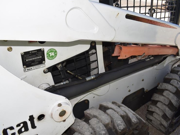 bobcat-s550-image-6