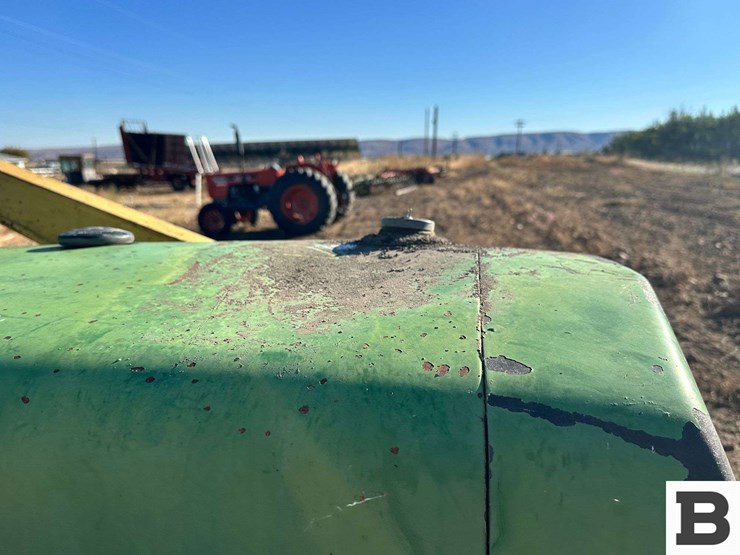 john-deere-2840-image-14