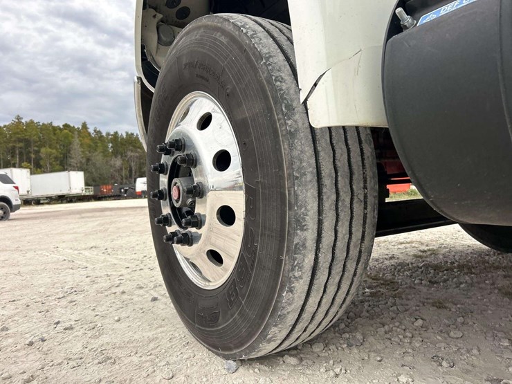 2021-international-mv607-image-36