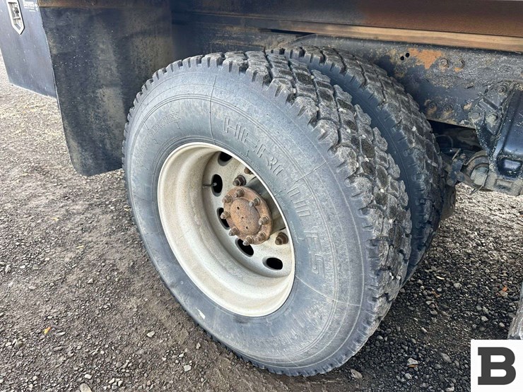 2008-peterbilt-386-image-57