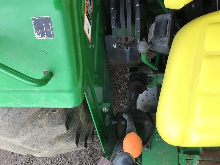 john-deere-5055e-image-18