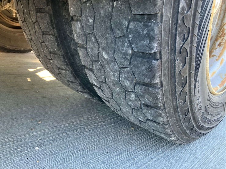 1994-international-9400-image-23