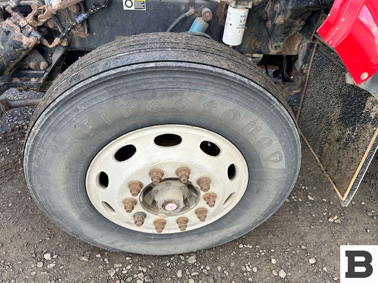 2008-peterbilt-386-image-31