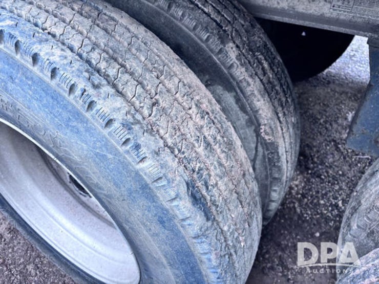 2006-travis-end-dump-image-32