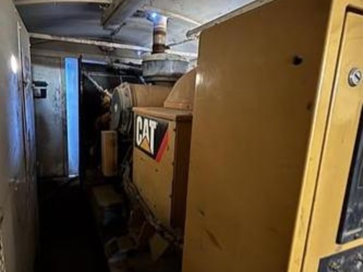 2007-caterpillar-c15-image-10