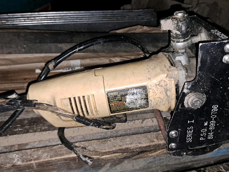 #317-•-chipper-knives-and-tools-image-10