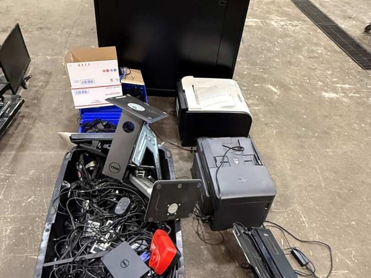 sysracks-server-rack-w/-temp-set,-apc-power-supply,-hp-400-printer,-hp-68710-printer,-scan-snap-ix5-image-5