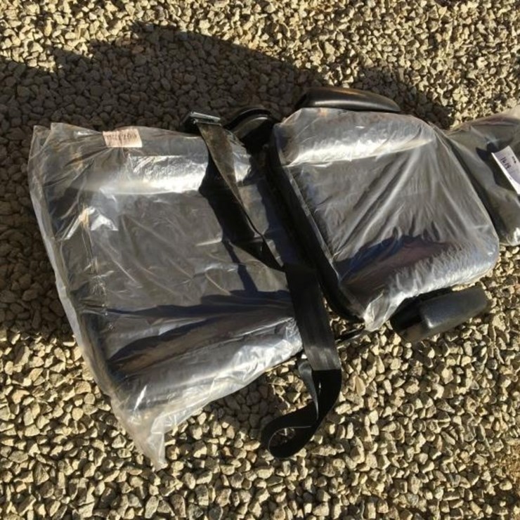 Unused Seat w/Headrest.