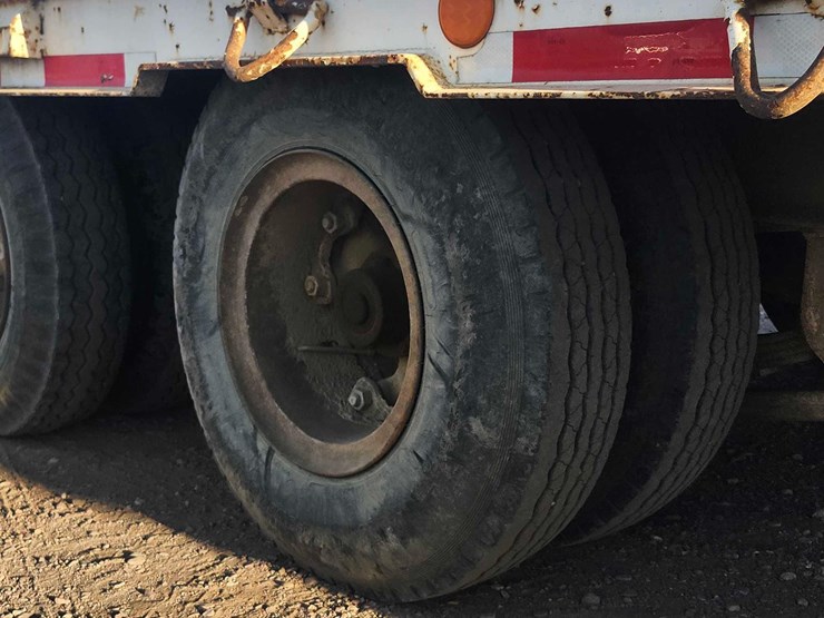 1975-axle-24ft-image-12