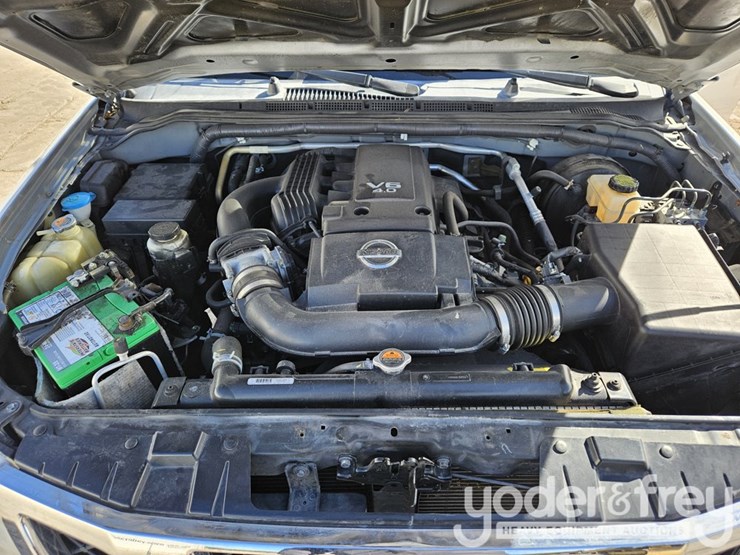 2016-nissan-frontier-image-17