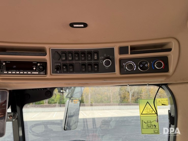 2025-case-ih-9260-image-35