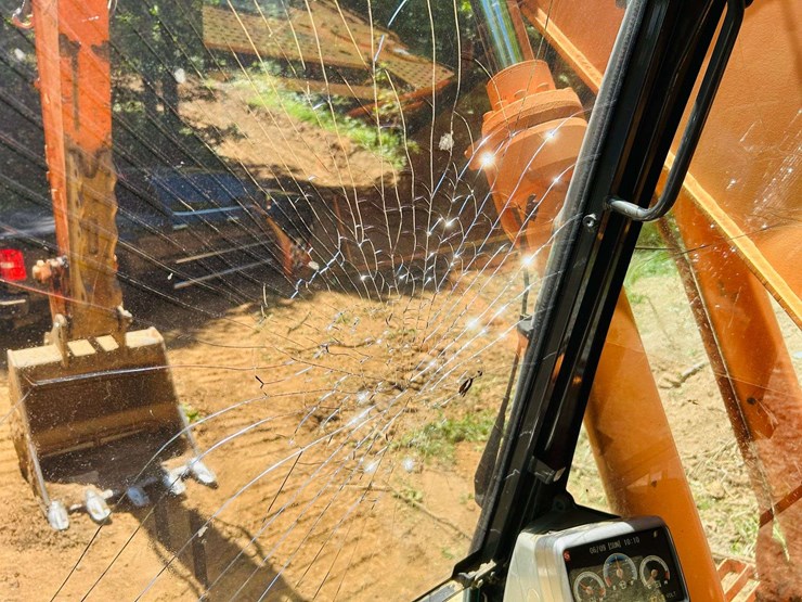 2010-doosan-dx180-lc-image-84