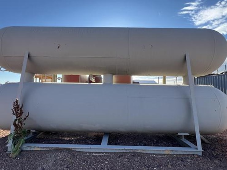 bulk-air-pressure-tank-2000-gallon-image-3