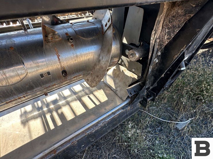 2018-mac-don-fd140-image-58