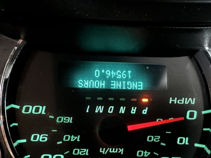 2015-chevrolet-express-paratransit-bus-image-30