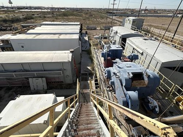 caterpillar-3512c-image-11