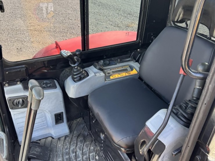 2011-kubota-kx155-3sz-image-5