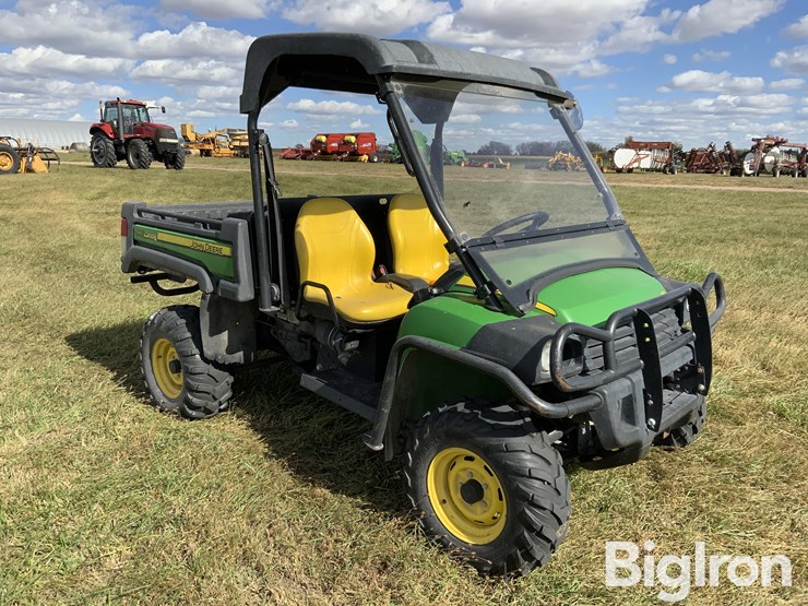 2014-john-deere-gator-image-3
