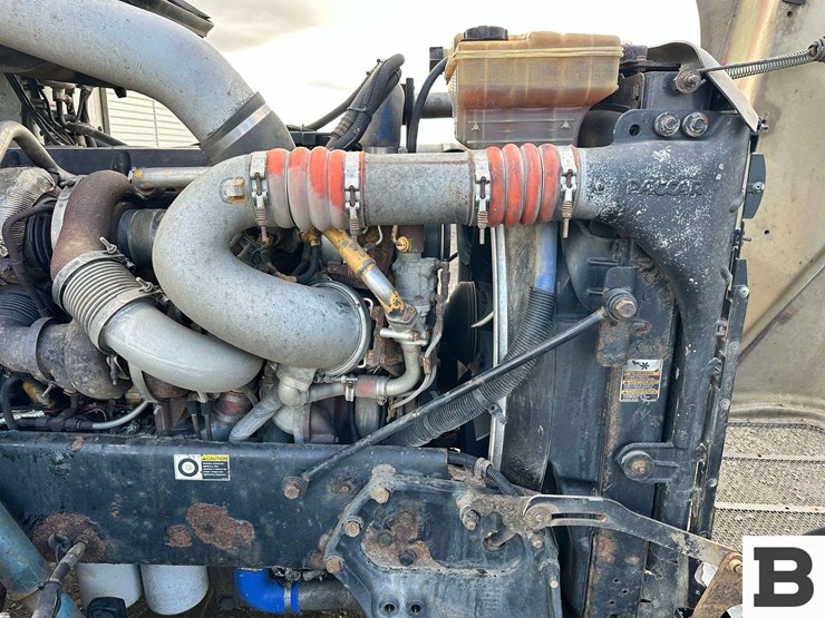 2008-peterbilt-386-image-8