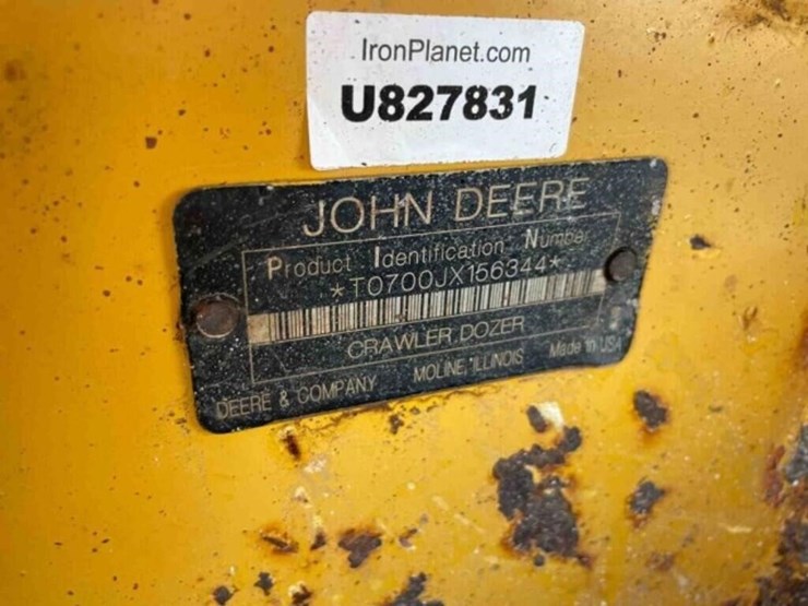 2008-deere-700j-image-18