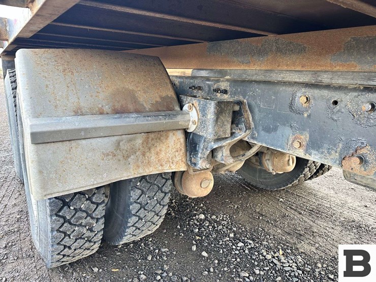 2008-peterbilt-386-image-59