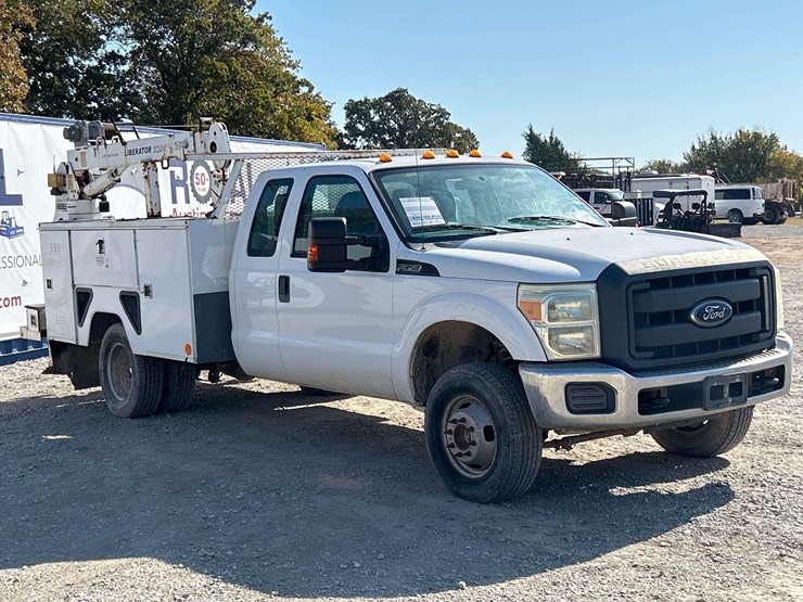 2015-ford-f350-image-4