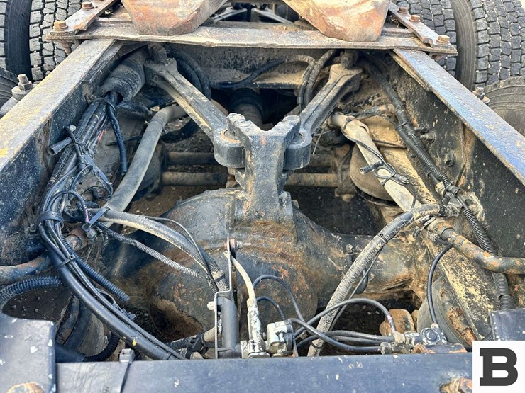 2000-kenworth-t800-image-46