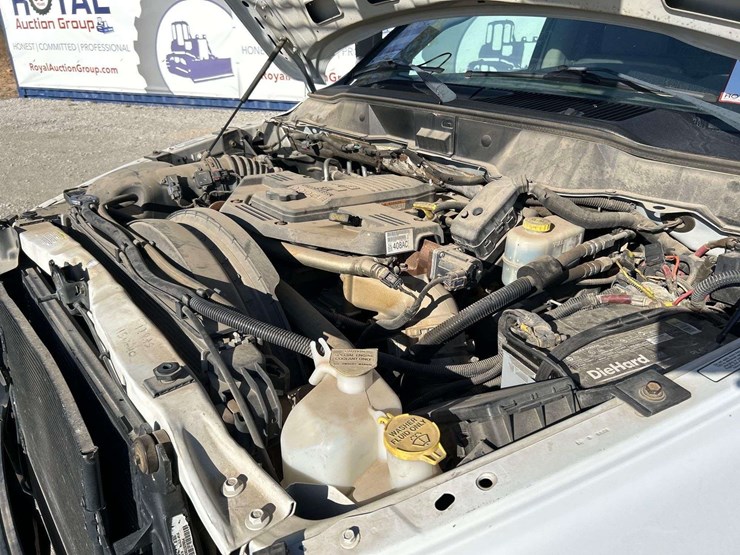 2009-dodge-ram-3500-image-6