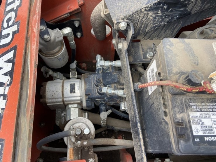 2021-ditch-witch-sk800-image-29