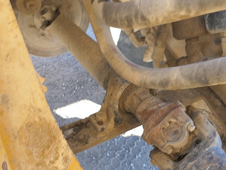 2014-caterpillar-972m-image-15