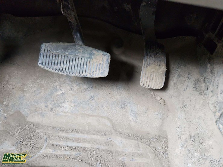 2020-ford-f250-image-14