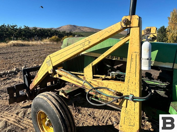 john-deere-2840-image-35