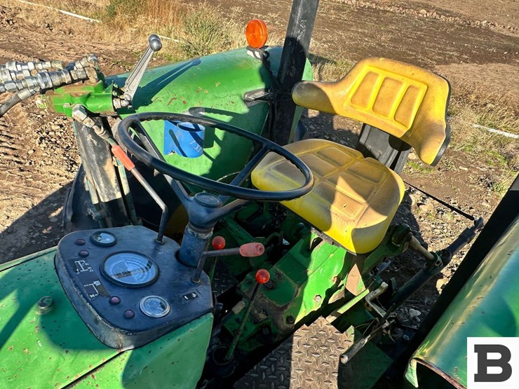 john-deere-2840-image-41