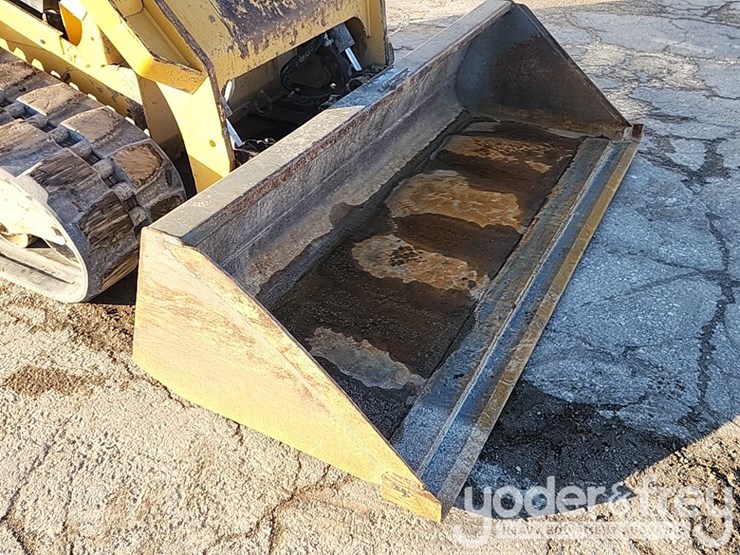 2021-caterpillar-289d3-image-14