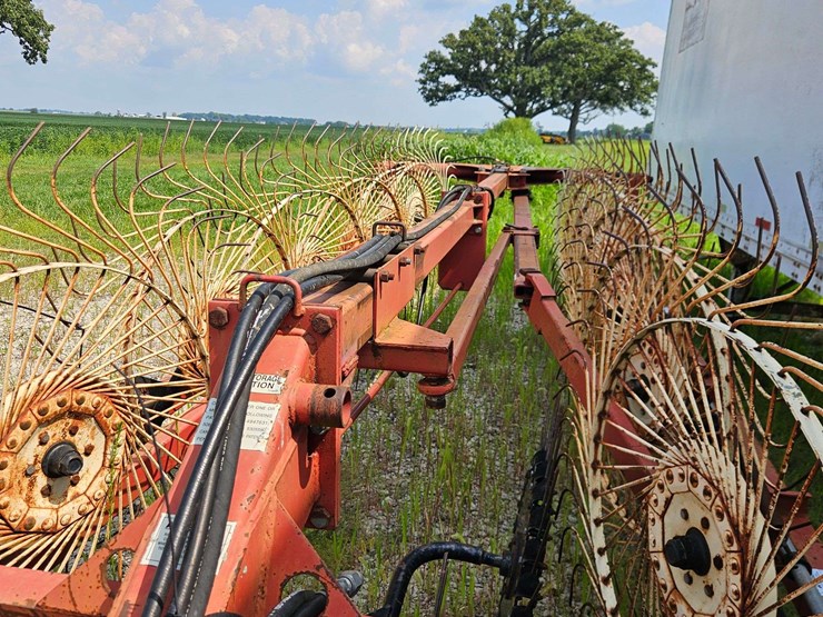 h&s-hay-rake-image-7