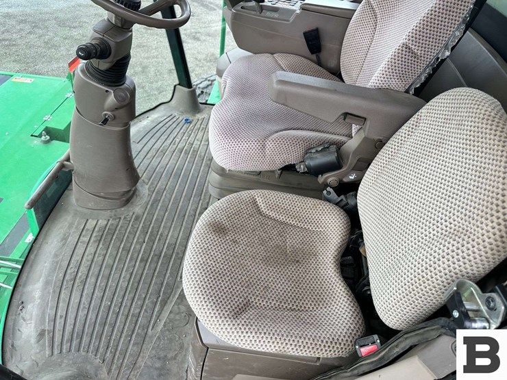 john-deere-w235r-image-80