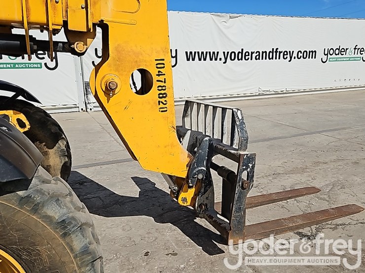 2015-jcb-509-42-image-14