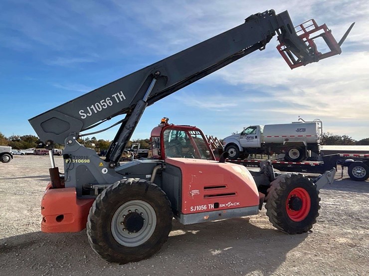 2018-skyjack-sj1056th-image-3