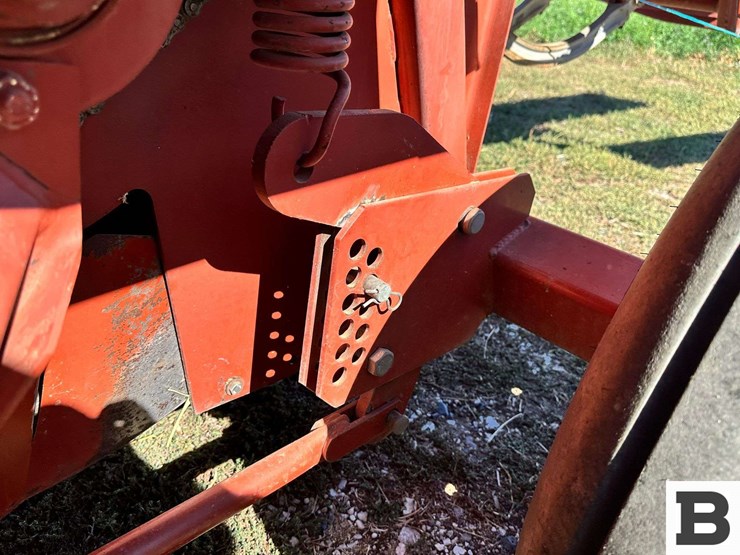 hesston-4655-image-39