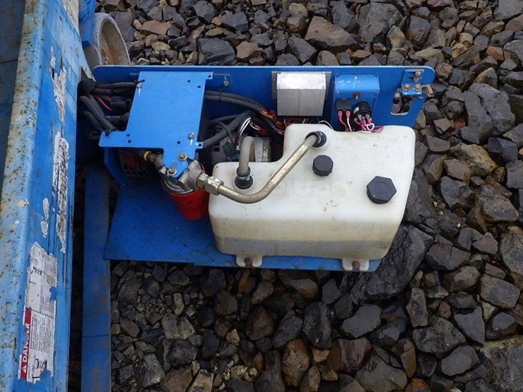 genie-gs1930-image-14