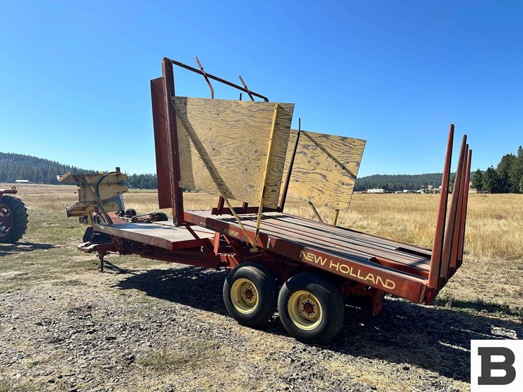 new-holland-1032-image-5