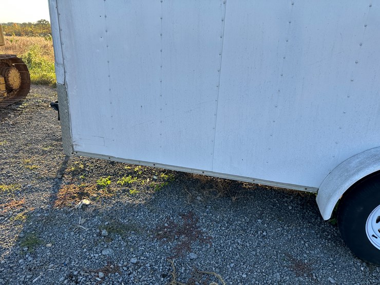 #32839-•-16'-t/a-enclosed-cargo-trailer-vin:-16hpb16244h122978-image-23