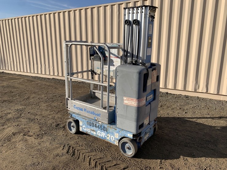 2010-genie-gr20-image-4