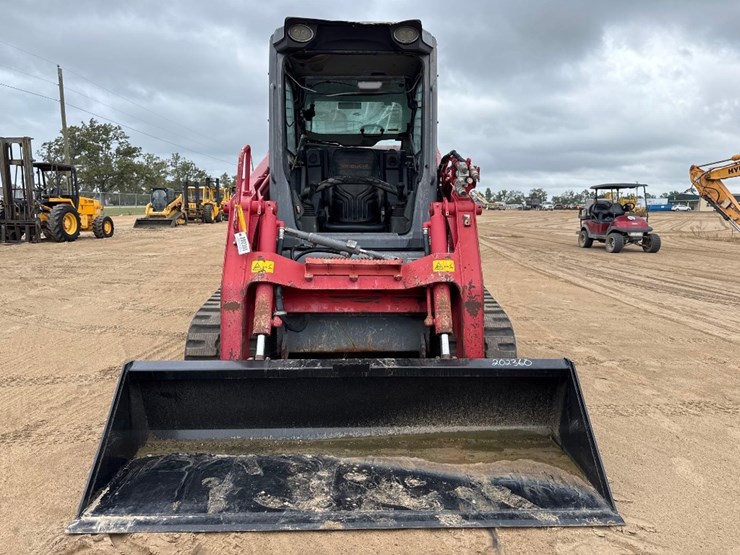 2018-takeuchi-tl12v2-image-3