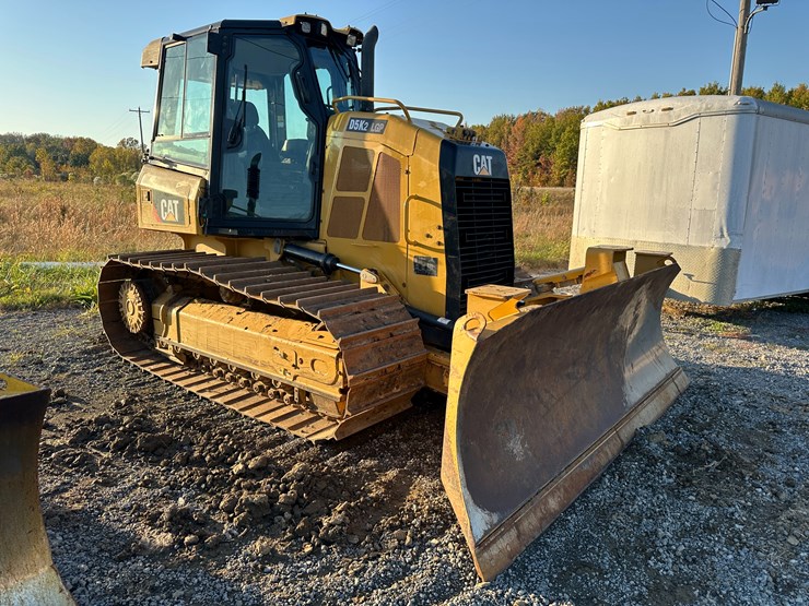 caterpillar-d5k2-image-2