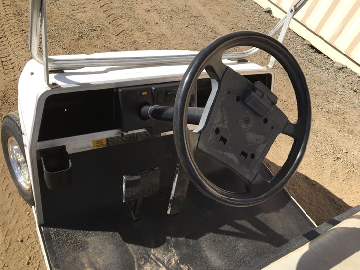 club-car-2-passenger-utility-cart,-image-5