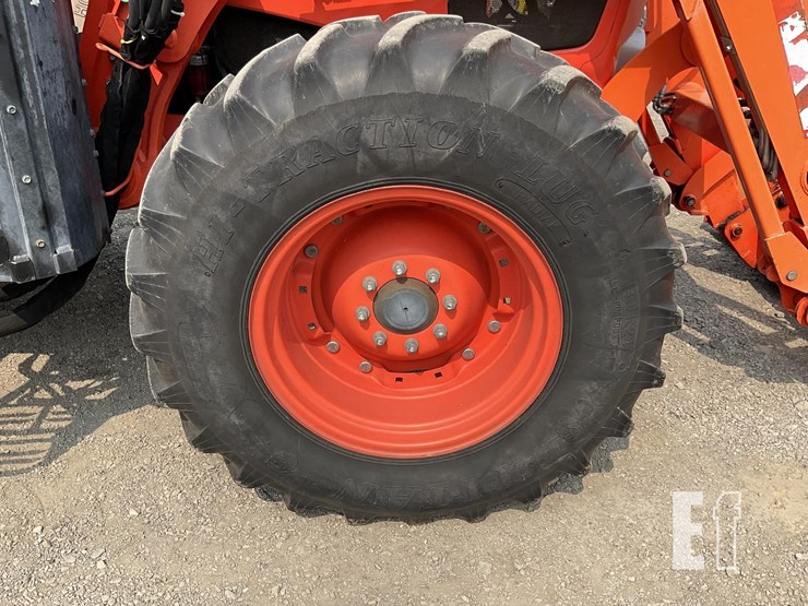 2015-kubota-m6-111-image-17