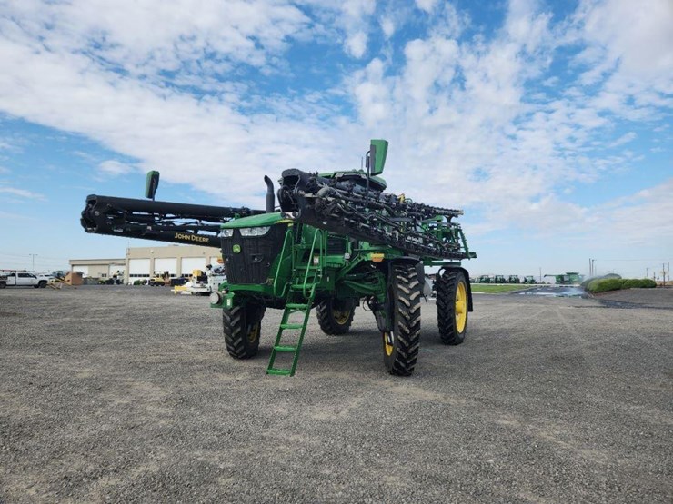 2023-john-deere-616r-image-1